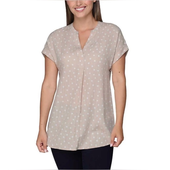 Women’s Rachel Roy Tan and White Polka Dot V-Neck Split V Collar Short Sleeve - Picture 1 of 6